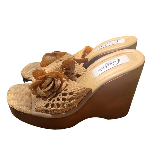 CANDIES VINTAGE Y2K WOVEN SANDALS - Picture 2 of 4